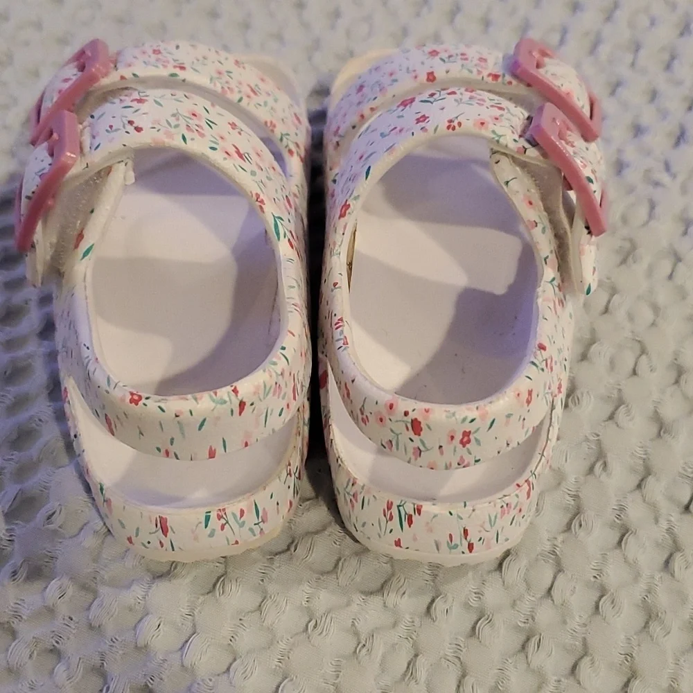 Beach/Pool Floral Foam Sandals 4 (48)